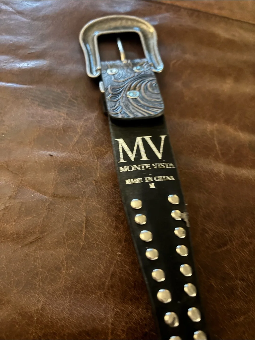 Women’s medium Western Style brown leather belt
